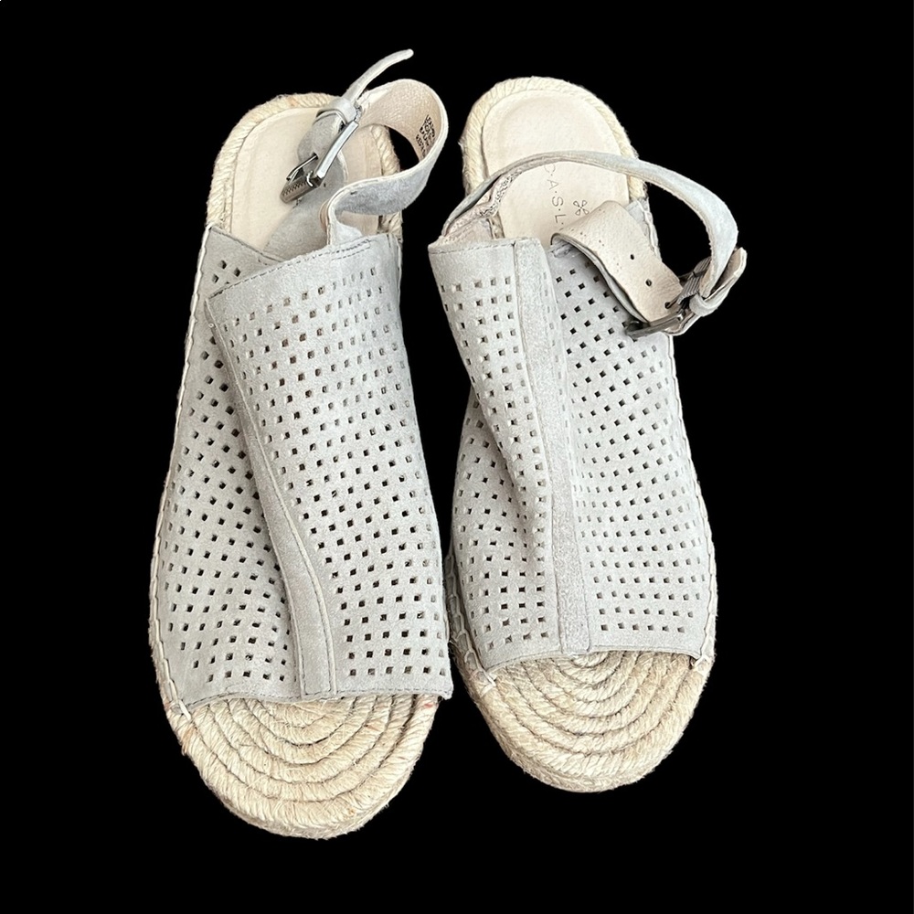 Gray Calson wedges
